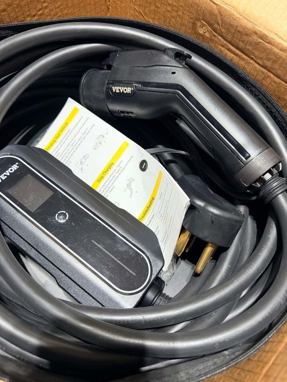 VEVOR Portable Electric Car Charger 32A Type 1 EV Level 2 Charger with J1772 Cab